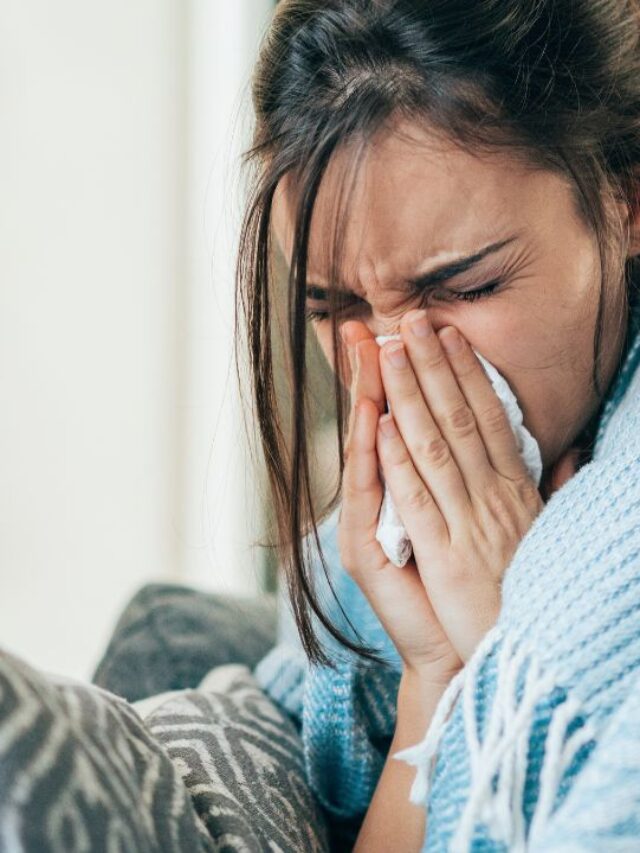 cropped-woman-sneezing-tissue.jpg